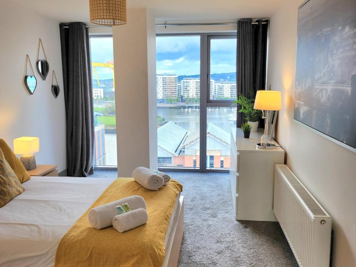 Pass The Keys Stunning Penthouse With Balcony Sunset Views Apartment เบลฟาสต์ ภายนอก รูปภาพ