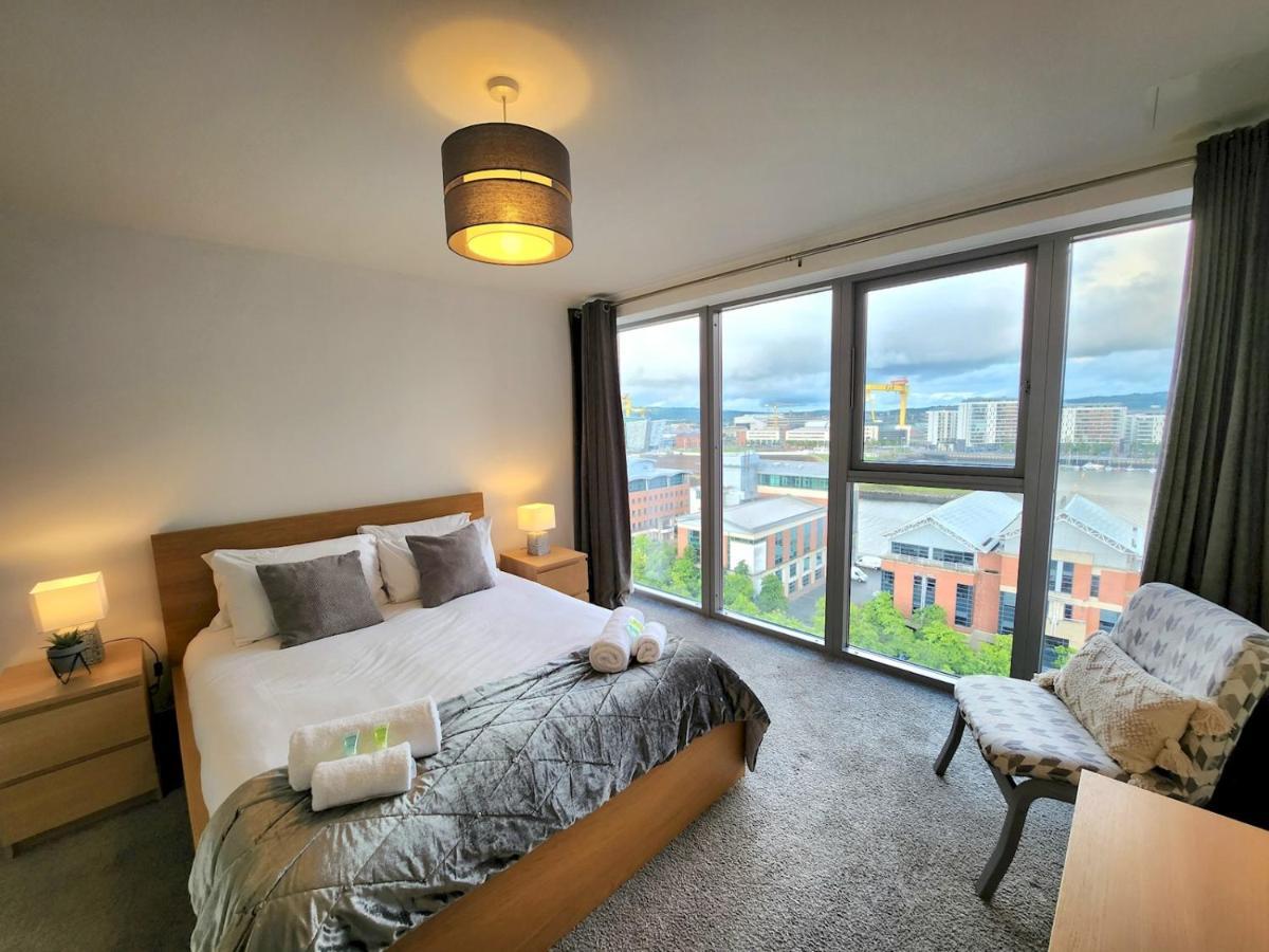 Pass The Keys Stunning Penthouse With Balcony Sunset Views Apartment เบลฟาสต์ ภายนอก รูปภาพ